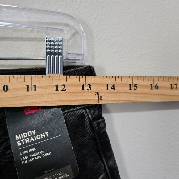 NWT Levi's Premium Middy Straight Leg Jeans Black 26 Minimalist - Picture 7 of 9